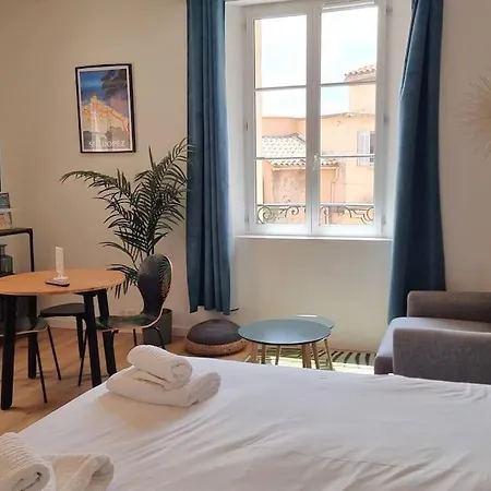 Chic - Climatise - 2 Pas Du Port - Place Aux Herbes Lejlighed *