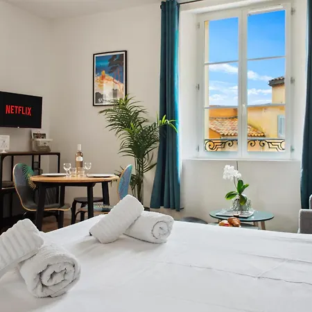 Chic - Climatise - 2 Pas Du Port - Place Aux Herbes Апартаменти *