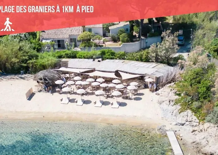 Chic - Climatise - 2 Pas Du Port - Place Aux Herbes Apartment *